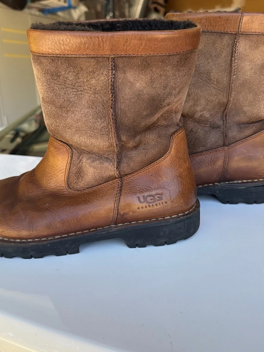 UGG Men's Tan/Brown Leather Shearling Boots